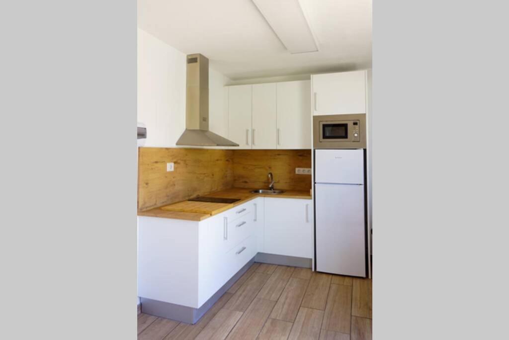 Appartement Apartamento Recien Reformado En Centro A Tres Minutos De La Playa à Corralejo Extérieur photo