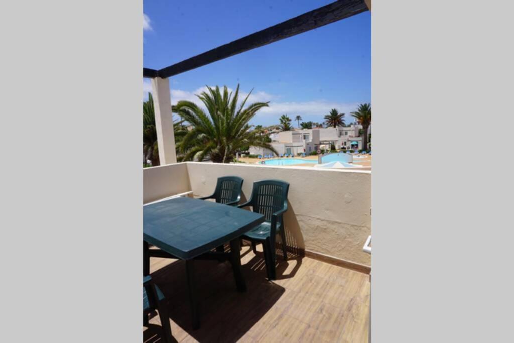 Appartement Apartamento Recien Reformado En Centro A Tres Minutos De La Playa à Corralejo Extérieur photo